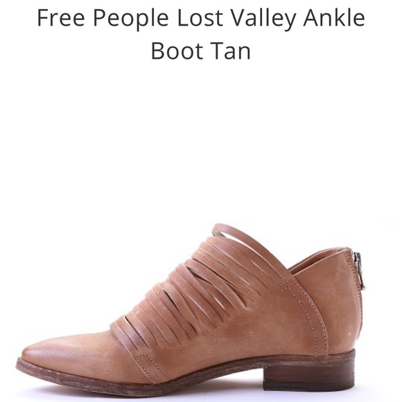 Free People "Lost Valley" Distressed Zipper Back Boots Size 39 - Picture 4 of 14